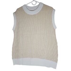 Cream and White Sleeveless Knit Sweater